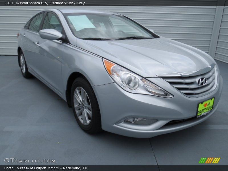 Radiant Silver / Gray 2013 Hyundai Sonata GLS