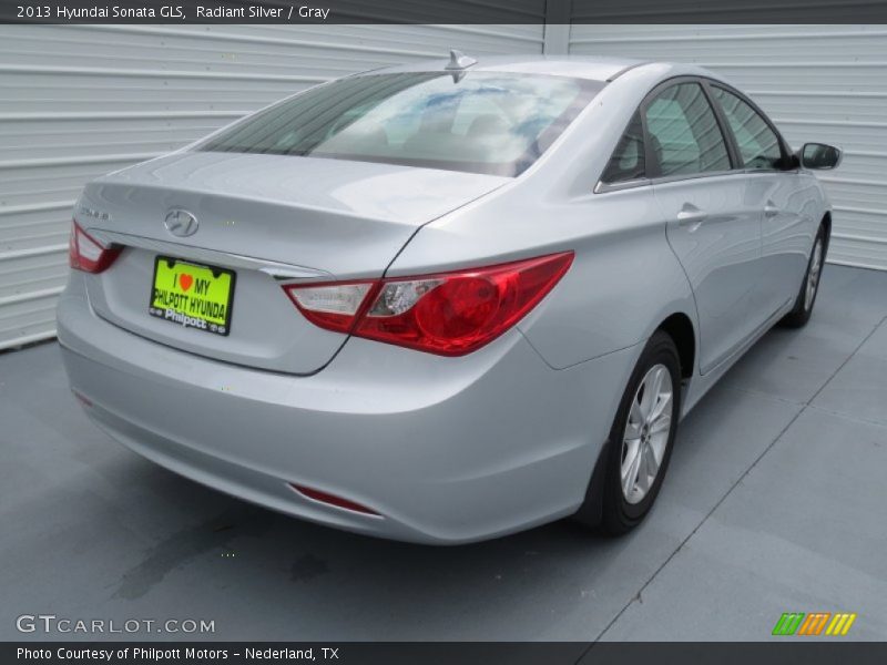 Radiant Silver / Gray 2013 Hyundai Sonata GLS