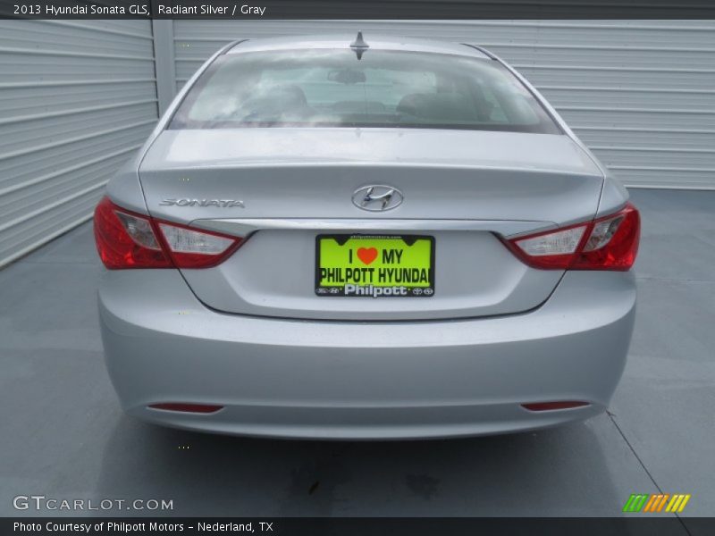 Radiant Silver / Gray 2013 Hyundai Sonata GLS