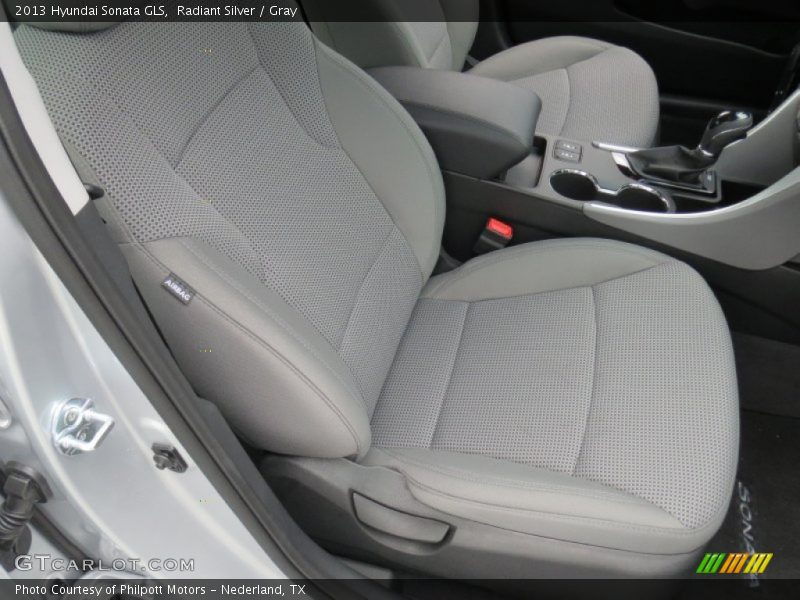 Radiant Silver / Gray 2013 Hyundai Sonata GLS