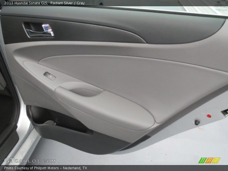 Radiant Silver / Gray 2013 Hyundai Sonata GLS