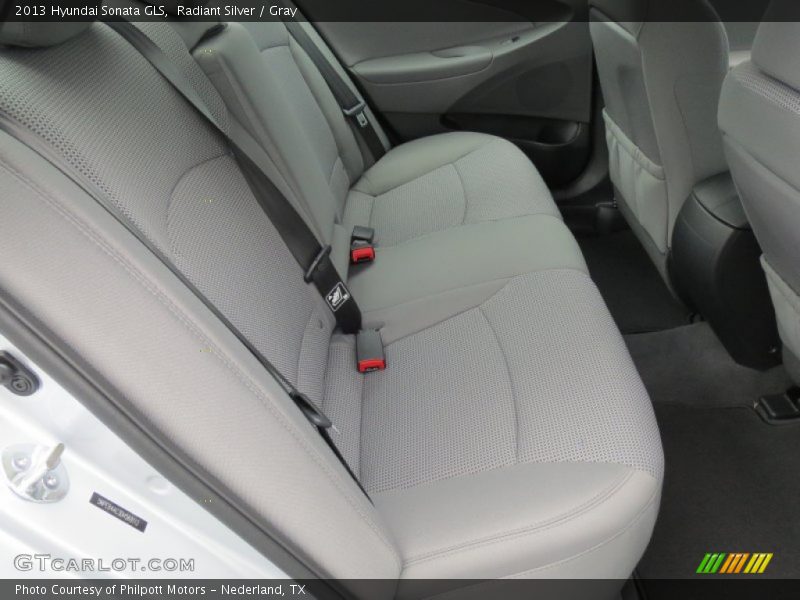 Radiant Silver / Gray 2013 Hyundai Sonata GLS