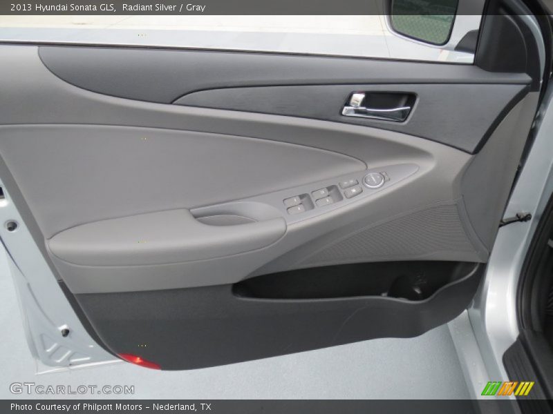 Radiant Silver / Gray 2013 Hyundai Sonata GLS