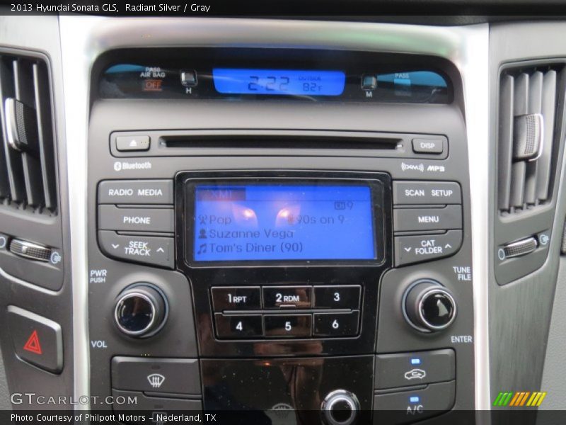 Radiant Silver / Gray 2013 Hyundai Sonata GLS