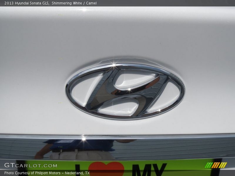 Shimmering White / Camel 2013 Hyundai Sonata GLS