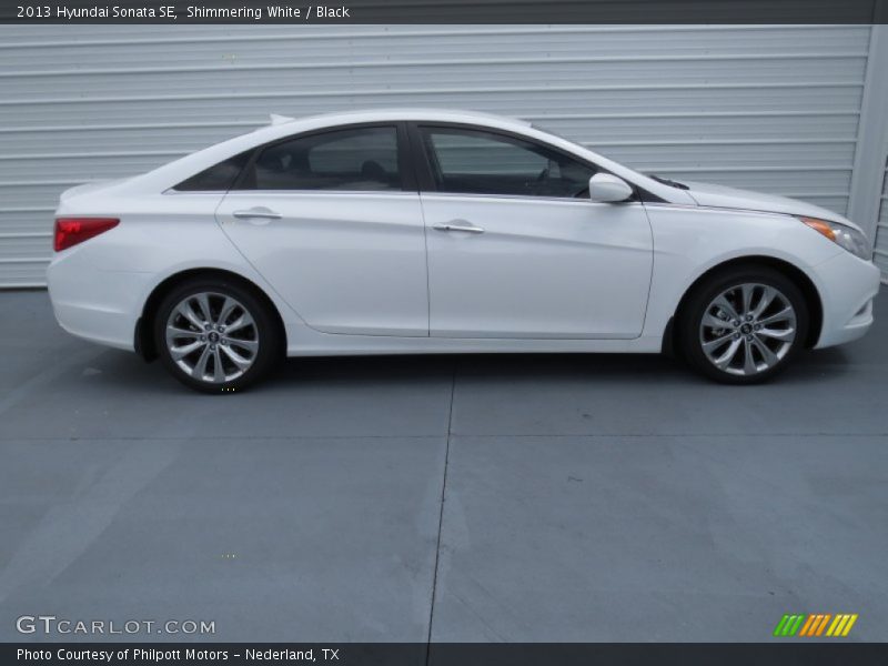 Shimmering White / Black 2013 Hyundai Sonata SE