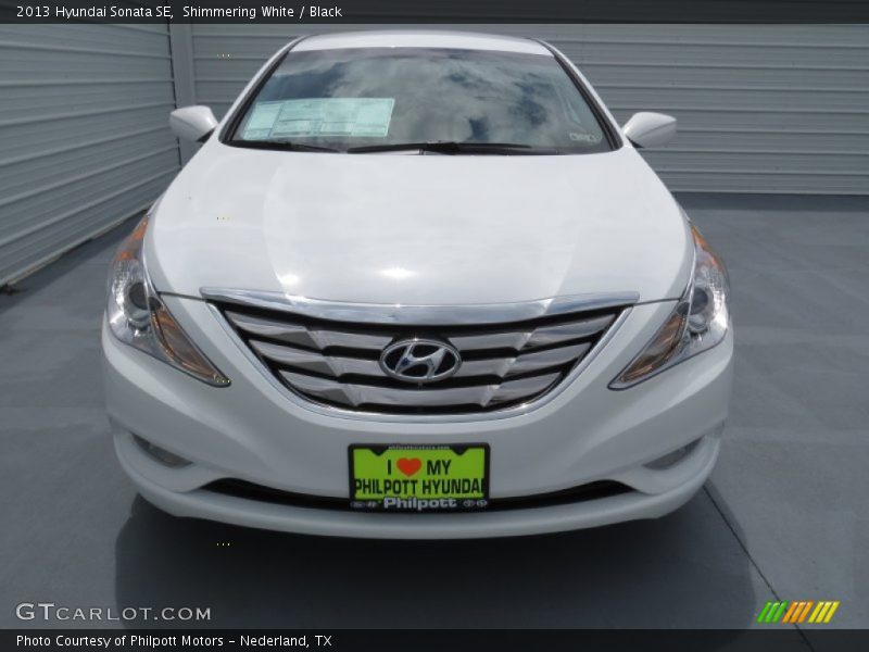 Shimmering White / Black 2013 Hyundai Sonata SE