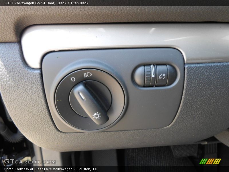 Black / Titan Black 2013 Volkswagen Golf 4 Door