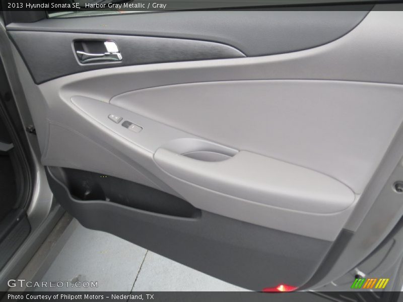 Harbor Gray Metallic / Gray 2013 Hyundai Sonata SE