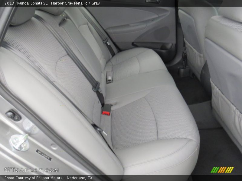 Harbor Gray Metallic / Gray 2013 Hyundai Sonata SE