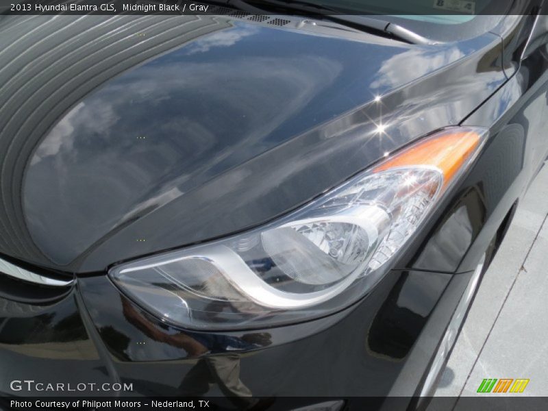 Midnight Black / Gray 2013 Hyundai Elantra GLS
