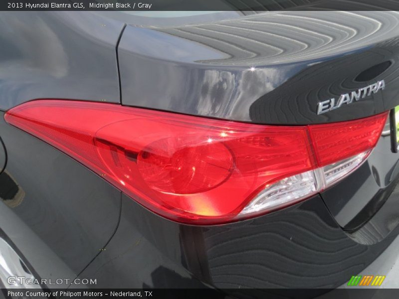 Midnight Black / Gray 2013 Hyundai Elantra GLS