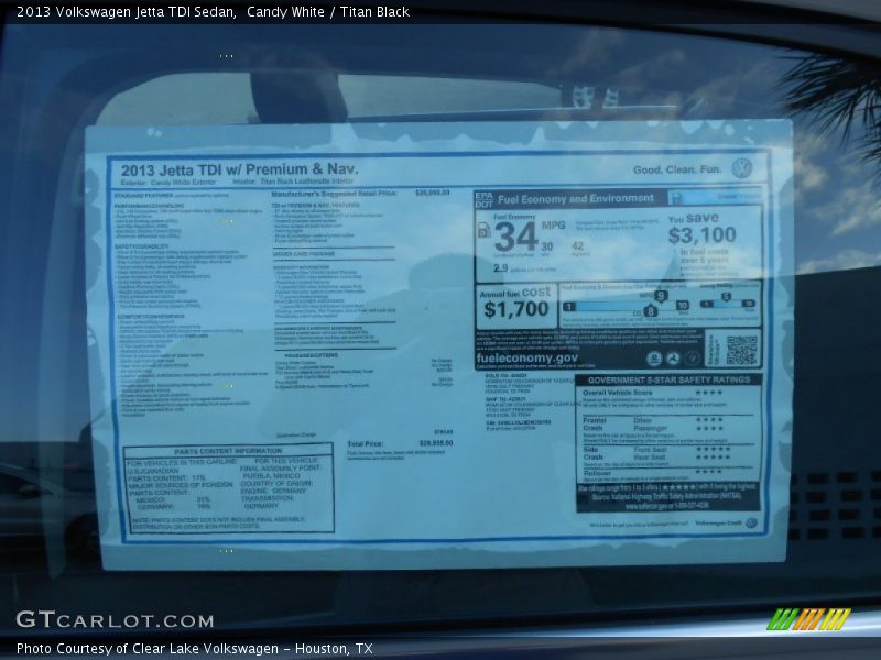 Candy White / Titan Black 2013 Volkswagen Jetta TDI Sedan
