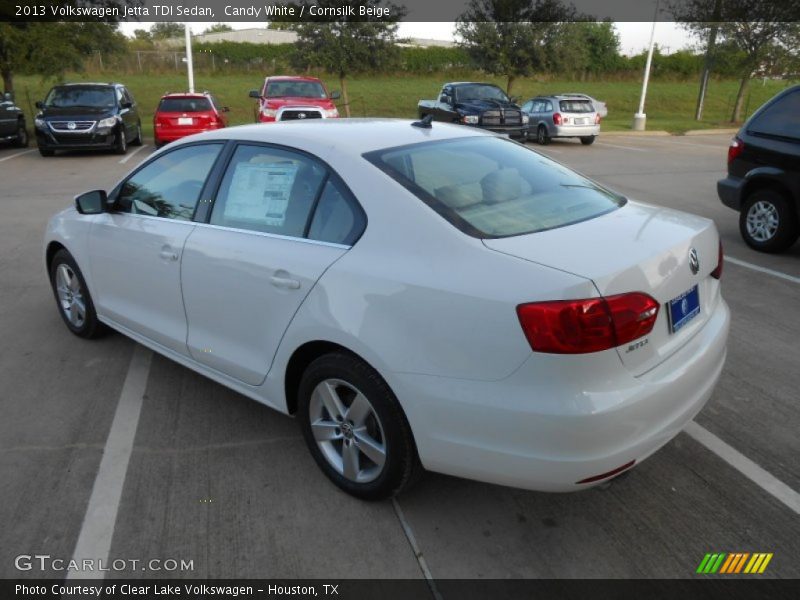 Candy White / Cornsilk Beige 2013 Volkswagen Jetta TDI Sedan