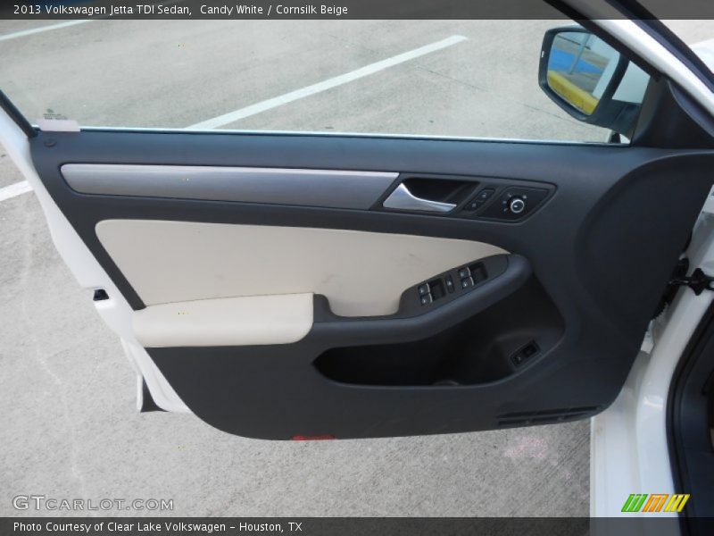 Candy White / Cornsilk Beige 2013 Volkswagen Jetta TDI Sedan