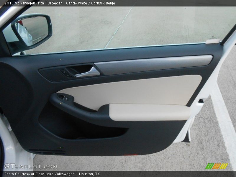 Candy White / Cornsilk Beige 2013 Volkswagen Jetta TDI Sedan