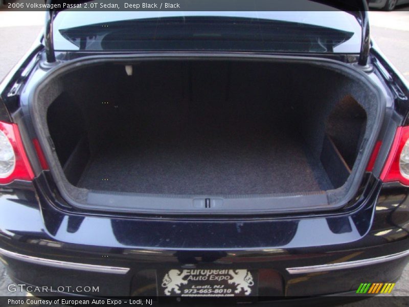 Deep Black / Black 2006 Volkswagen Passat 2.0T Sedan