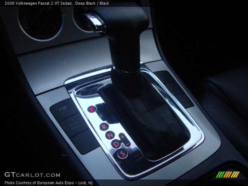 Deep Black / Black 2006 Volkswagen Passat 2.0T Sedan