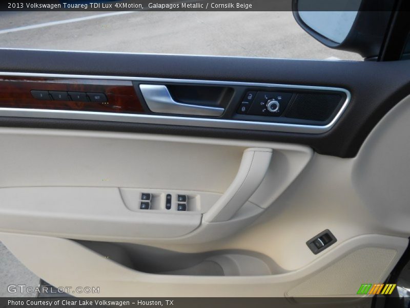 Galapagos Metallic / Cornsilk Beige 2013 Volkswagen Touareg TDI Lux 4XMotion
