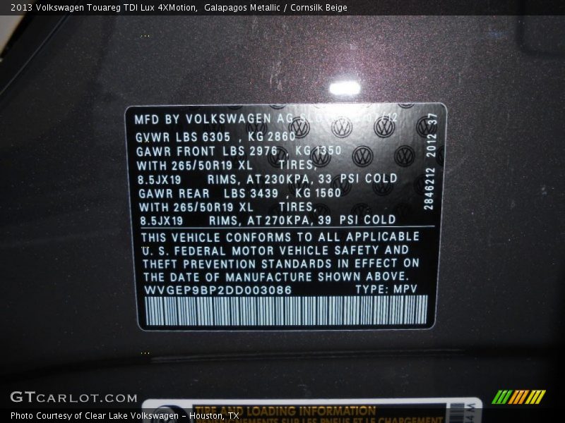 Galapagos Metallic / Cornsilk Beige 2013 Volkswagen Touareg TDI Lux 4XMotion