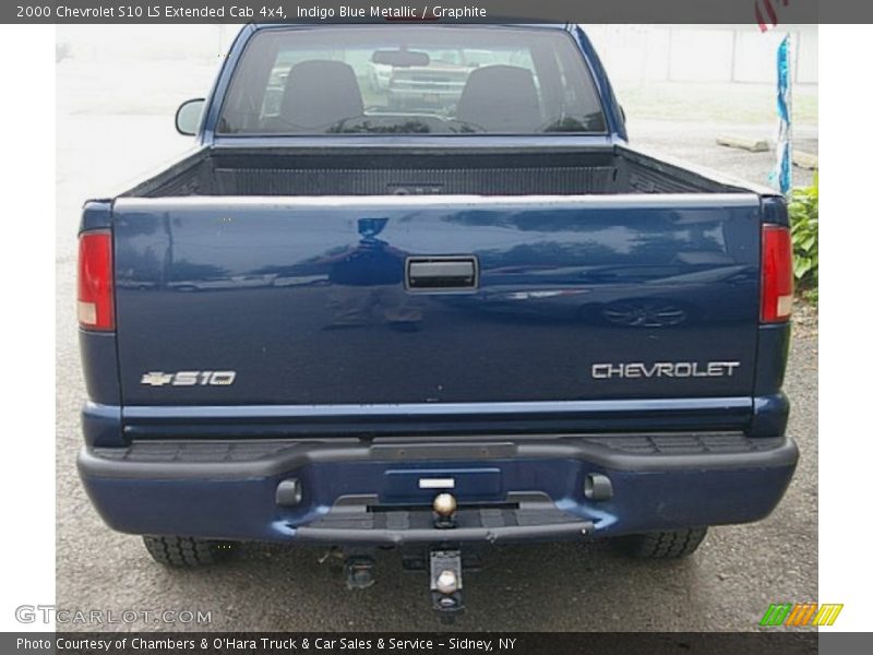 Indigo Blue Metallic / Graphite 2000 Chevrolet S10 LS Extended Cab 4x4