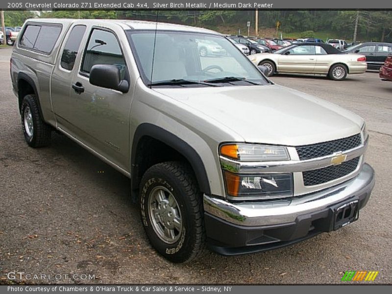 Silver Birch Metallic / Medium Dark Pewter 2005 Chevrolet Colorado Z71 Extended Cab 4x4