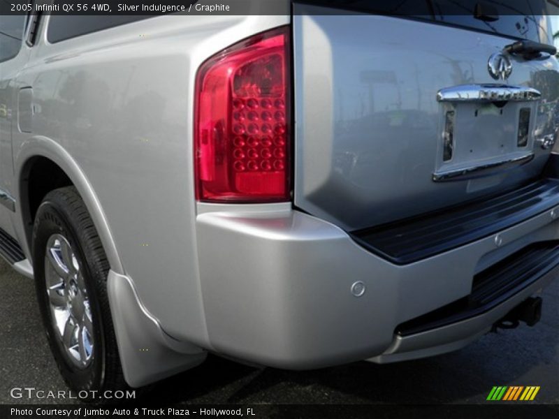 Silver Indulgence / Graphite 2005 Infiniti QX 56 4WD