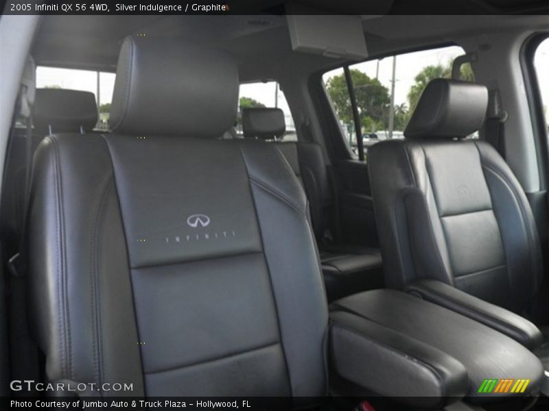 Silver Indulgence / Graphite 2005 Infiniti QX 56 4WD