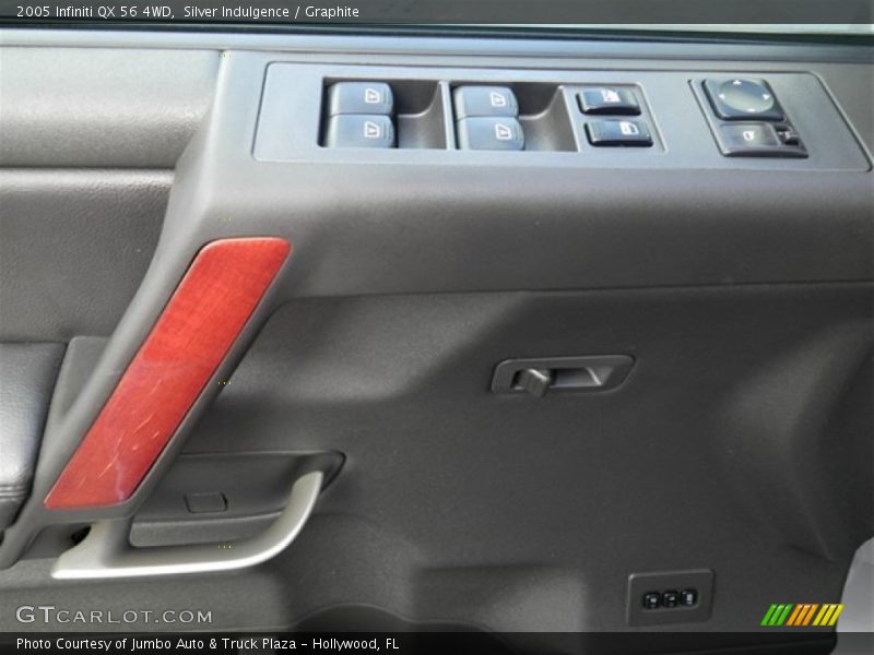 Silver Indulgence / Graphite 2005 Infiniti QX 56 4WD