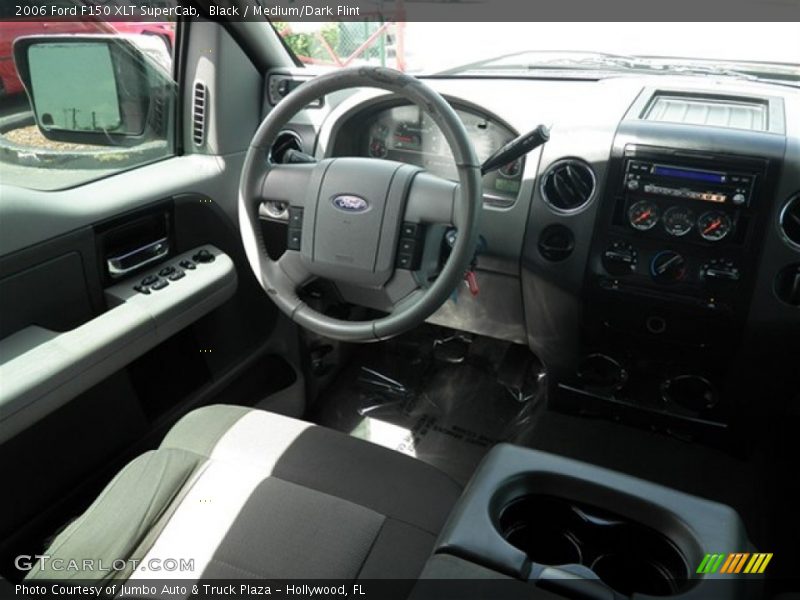 Black / Medium/Dark Flint 2006 Ford F150 XLT SuperCab