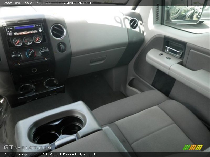 Black / Medium/Dark Flint 2006 Ford F150 XLT SuperCab