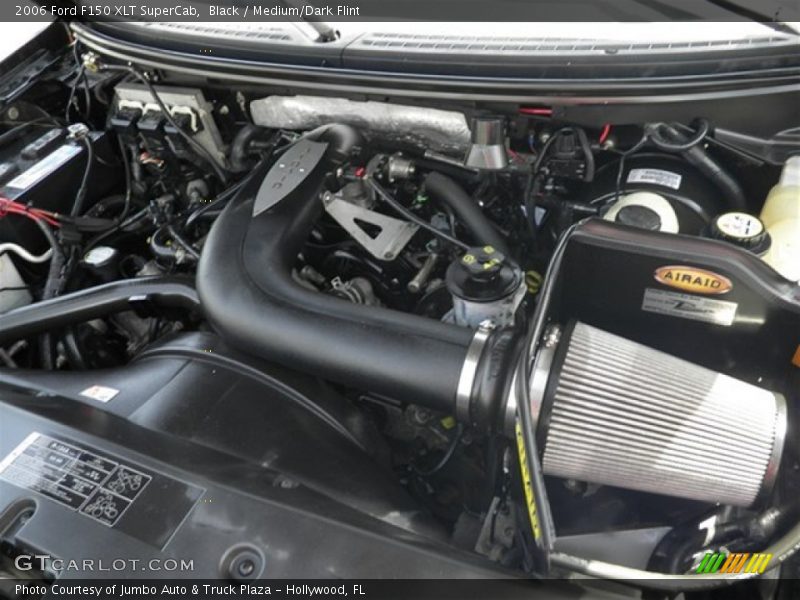 Black / Medium/Dark Flint 2006 Ford F150 XLT SuperCab