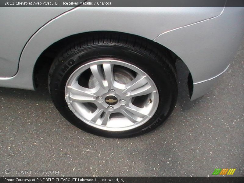 Ice Silver Metallic / Charcoal 2011 Chevrolet Aveo Aveo5 LT
