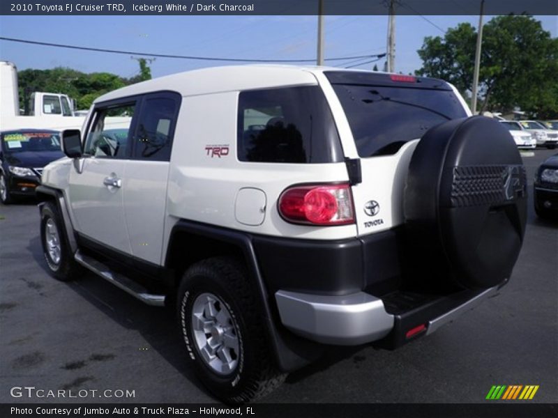 Iceberg White / Dark Charcoal 2010 Toyota FJ Cruiser TRD