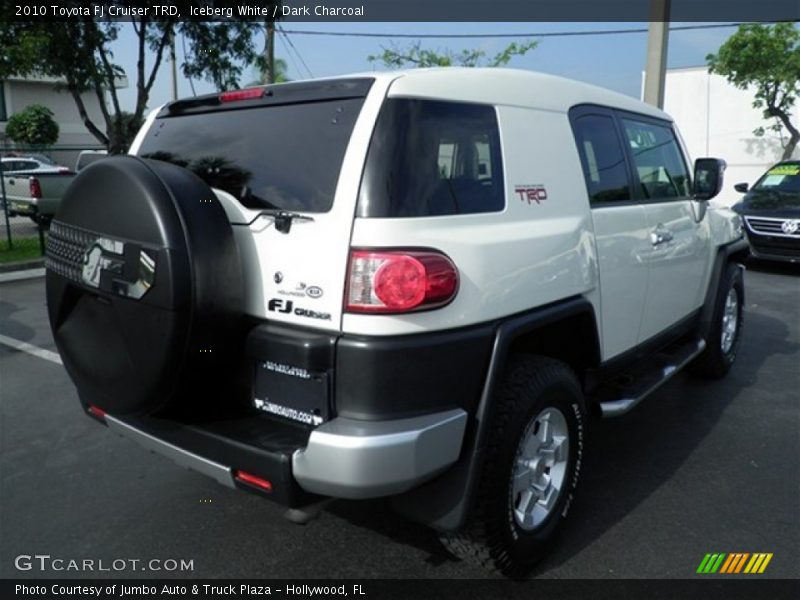 Iceberg White / Dark Charcoal 2010 Toyota FJ Cruiser TRD