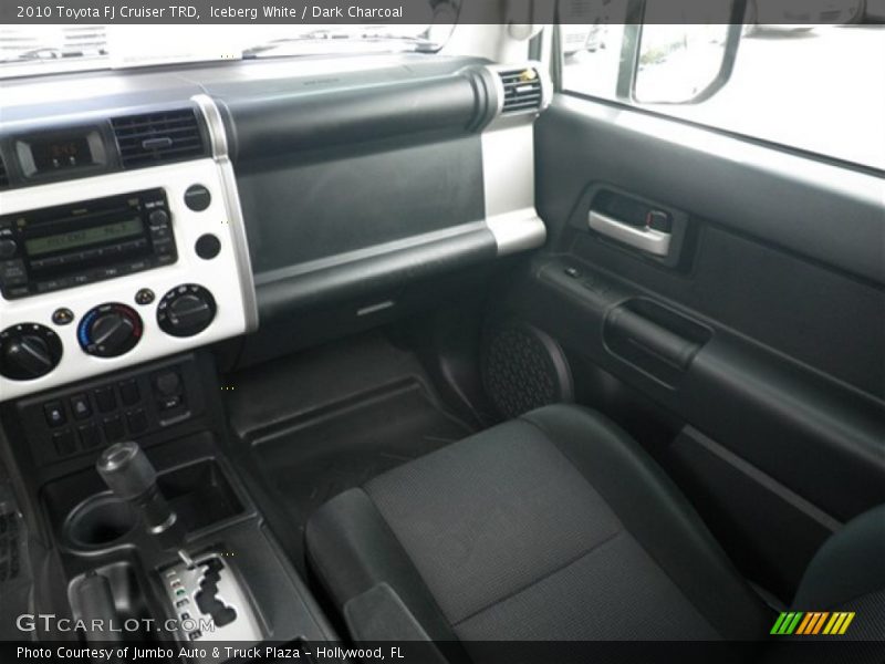 Iceberg White / Dark Charcoal 2010 Toyota FJ Cruiser TRD