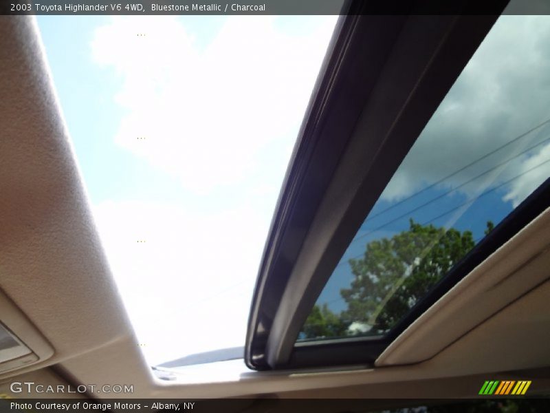 Bluestone Metallic / Charcoal 2003 Toyota Highlander V6 4WD