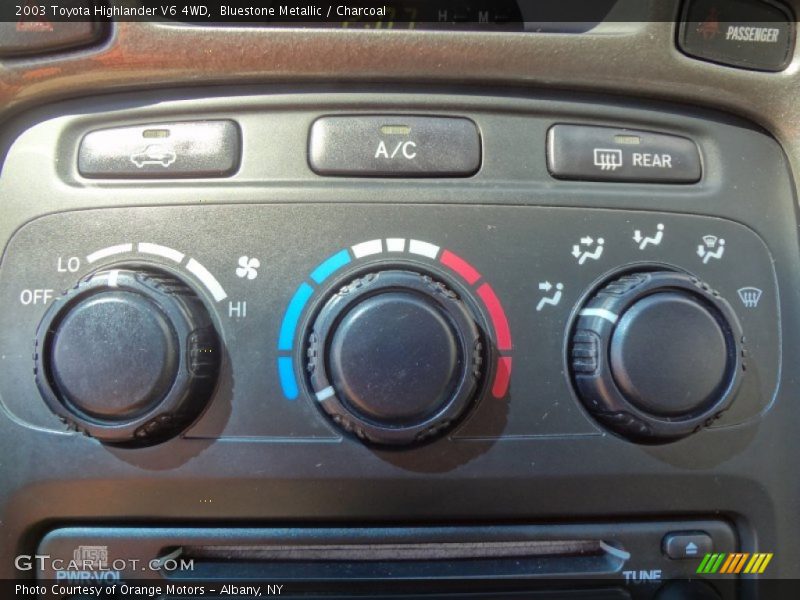 Bluestone Metallic / Charcoal 2003 Toyota Highlander V6 4WD