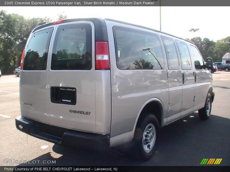 Silver Birch Metallic / Medium Dark Pewter 2005 Chevrolet Express 1500 Passenger Van