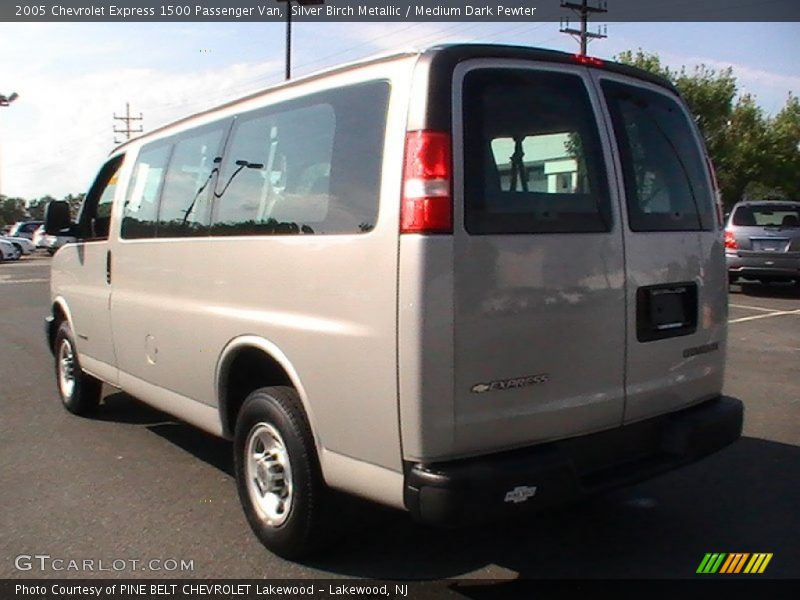 Silver Birch Metallic / Medium Dark Pewter 2005 Chevrolet Express 1500 Passenger Van