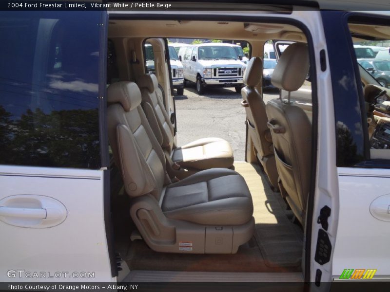 Vibrant White / Pebble Beige 2004 Ford Freestar Limited