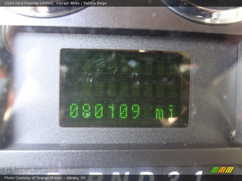 Vibrant White / Pebble Beige 2004 Ford Freestar Limited