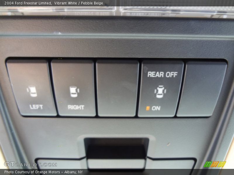 Vibrant White / Pebble Beige 2004 Ford Freestar Limited