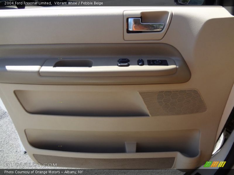 Vibrant White / Pebble Beige 2004 Ford Freestar Limited