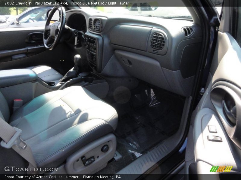 Indigo Blue Metallic / Light Pewter 2002 Chevrolet TrailBlazer LTZ 4x4