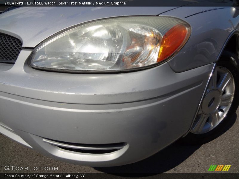 Silver Frost Metallic / Medium Graphite 2004 Ford Taurus SEL Wagon