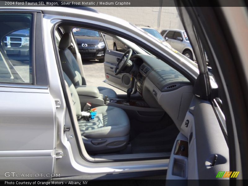 Silver Frost Metallic / Medium Graphite 2004 Ford Taurus SEL Wagon