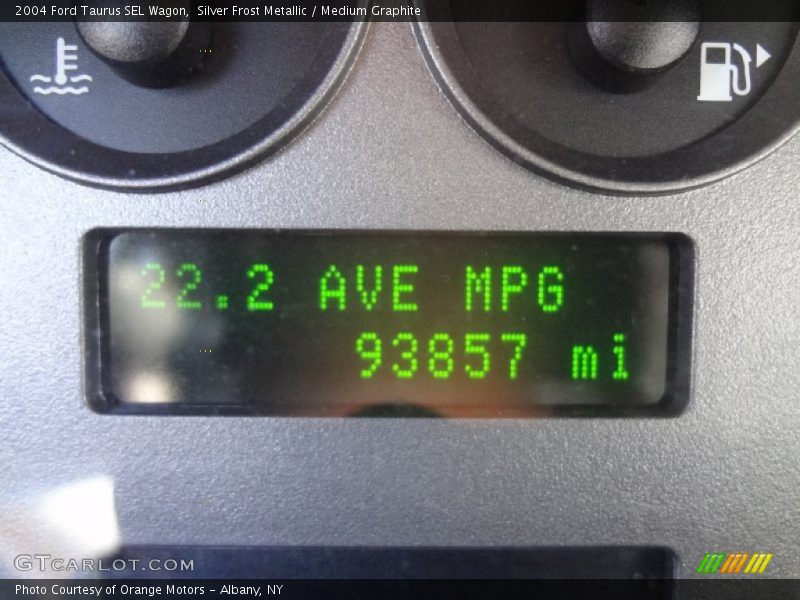 Silver Frost Metallic / Medium Graphite 2004 Ford Taurus SEL Wagon