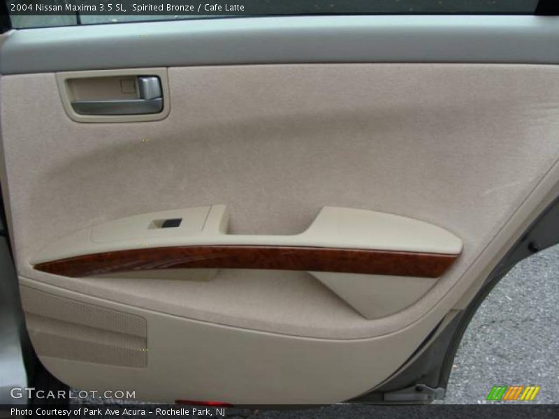 Spirited Bronze / Cafe Latte 2004 Nissan Maxima 3.5 SL