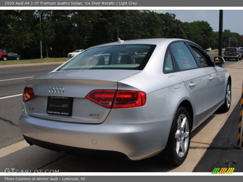 Ice Silver Metallic / Light Grey 2009 Audi A4 2.0T Premium quattro Sedan